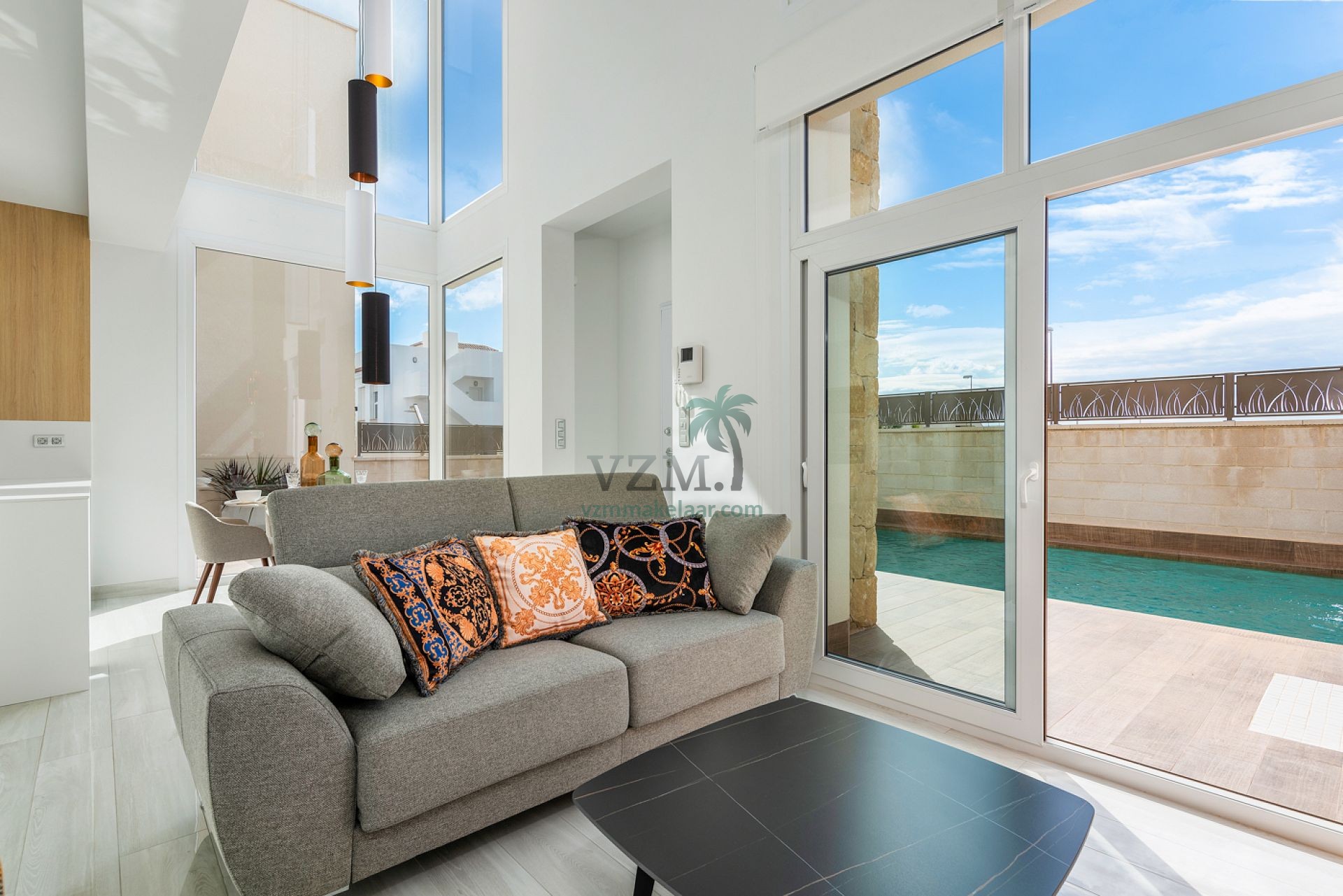 11 vrijstaande villa's met privézwembad in een privé omgeving in Los Montesinos - VZM Makelaar