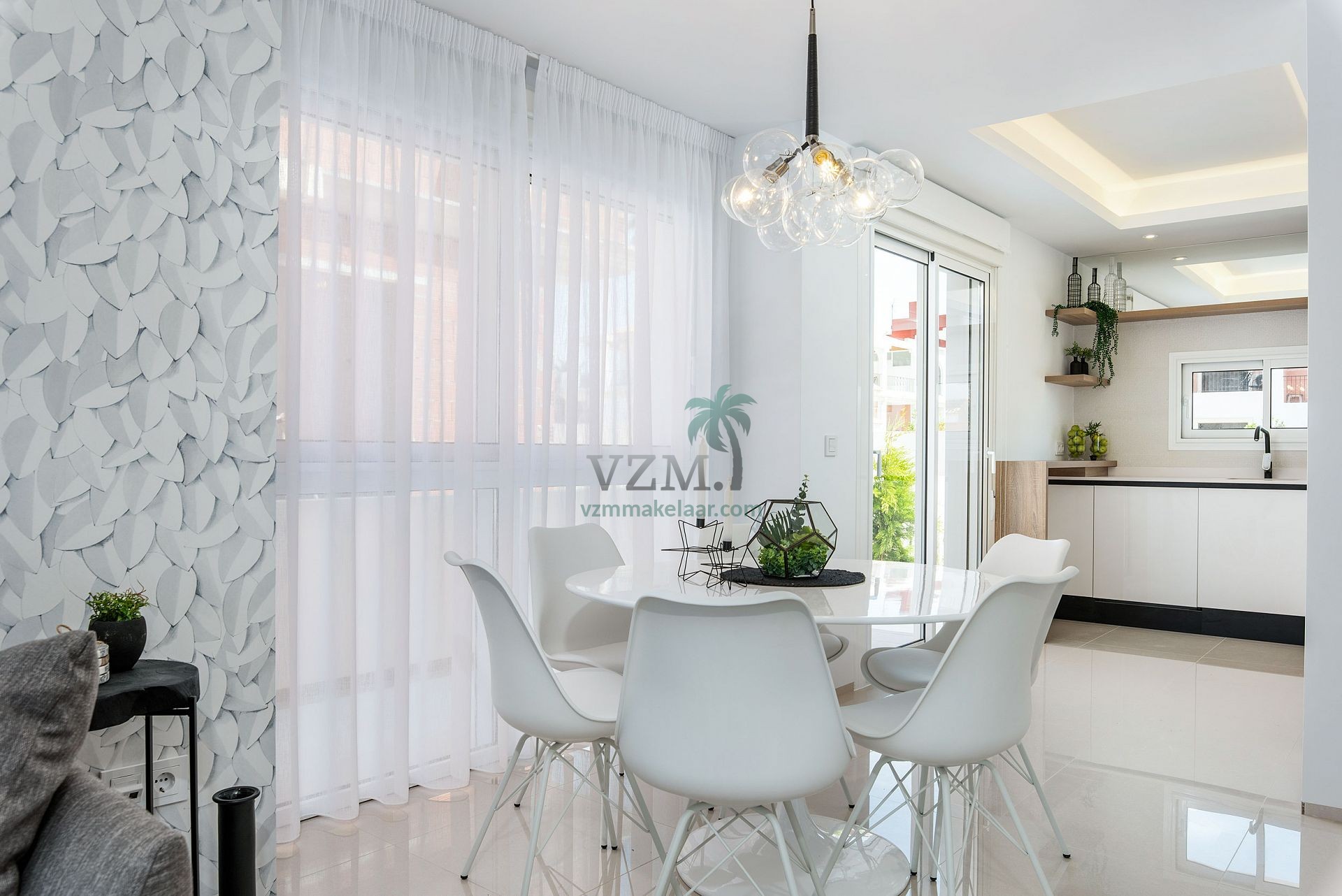 Luxe half vrijstaande villa's - VZM Makelaar