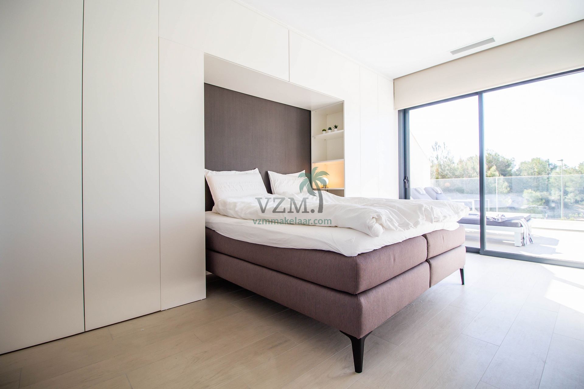 Super Luxe appartement bij Golf&Countryclub LAS COLINAS  - VZM Makelaar