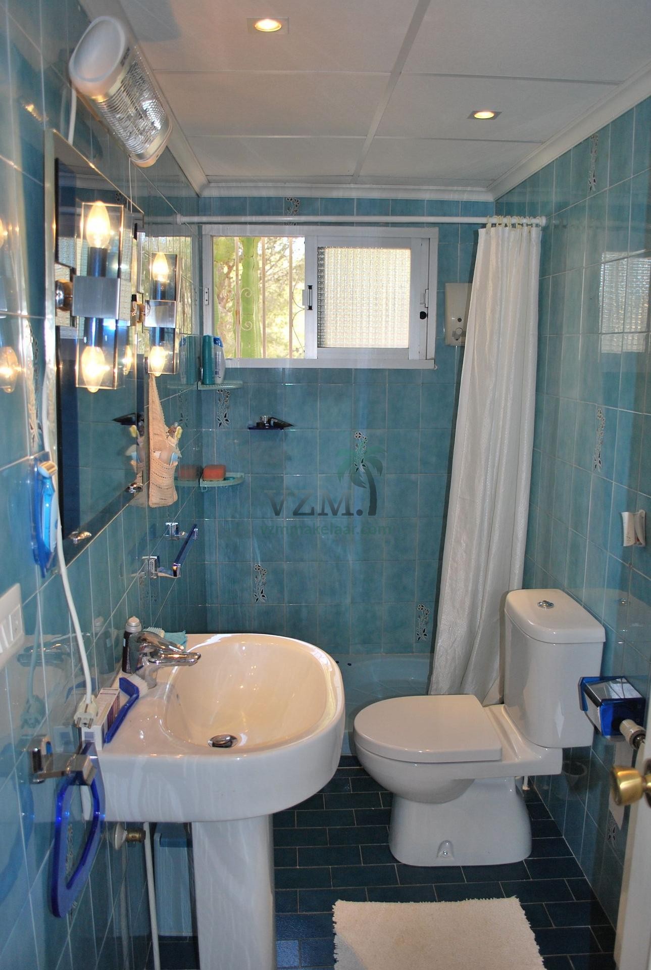 Op unieke locatie gelegen villa met fenomenaal mooi uitzicht - VZM Makelaar