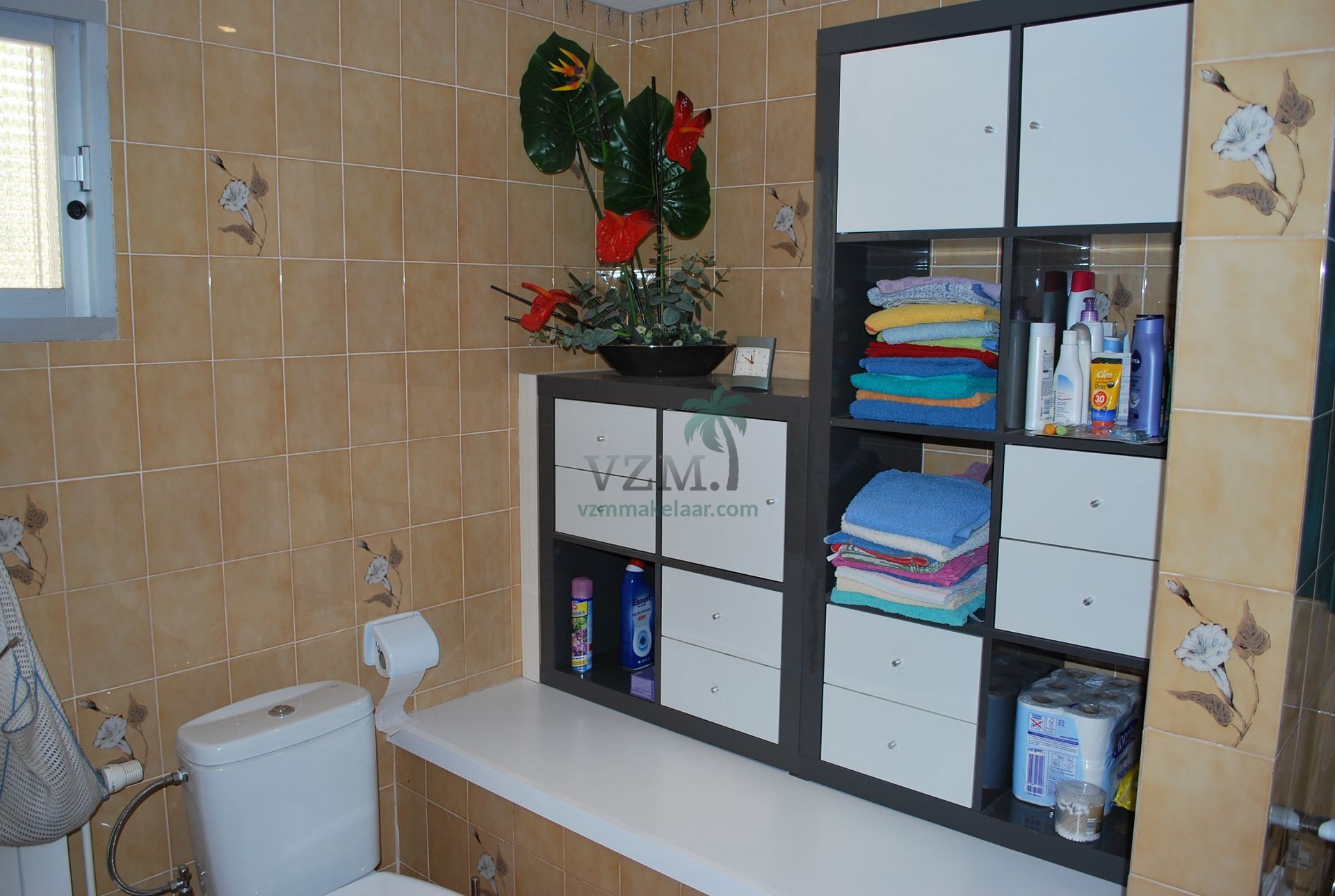 Op unieke locatie gelegen villa met fenomenaal mooi uitzicht - VZM Makelaar