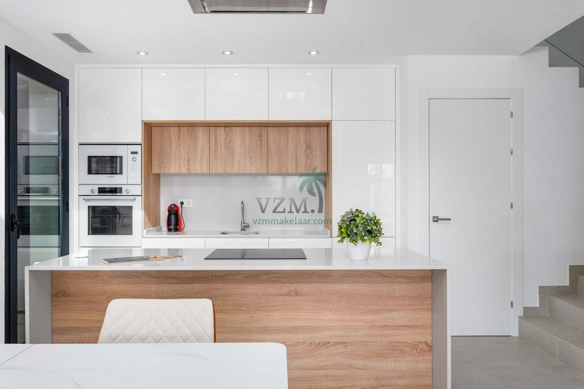 Prachtig afgewerkte vrijstaande villa's met privé zwembad - VZM Makelaar