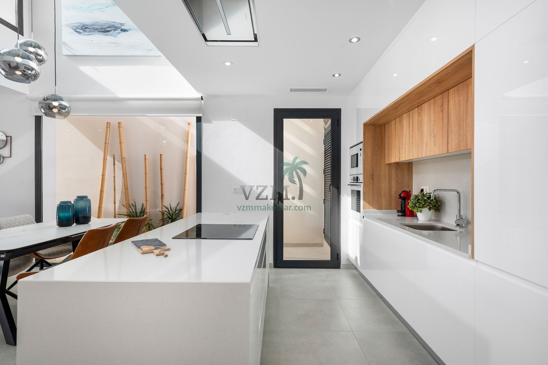 Prachtig afgewerkte vrijstaande villa's met privé zwembad - VZM Makelaar