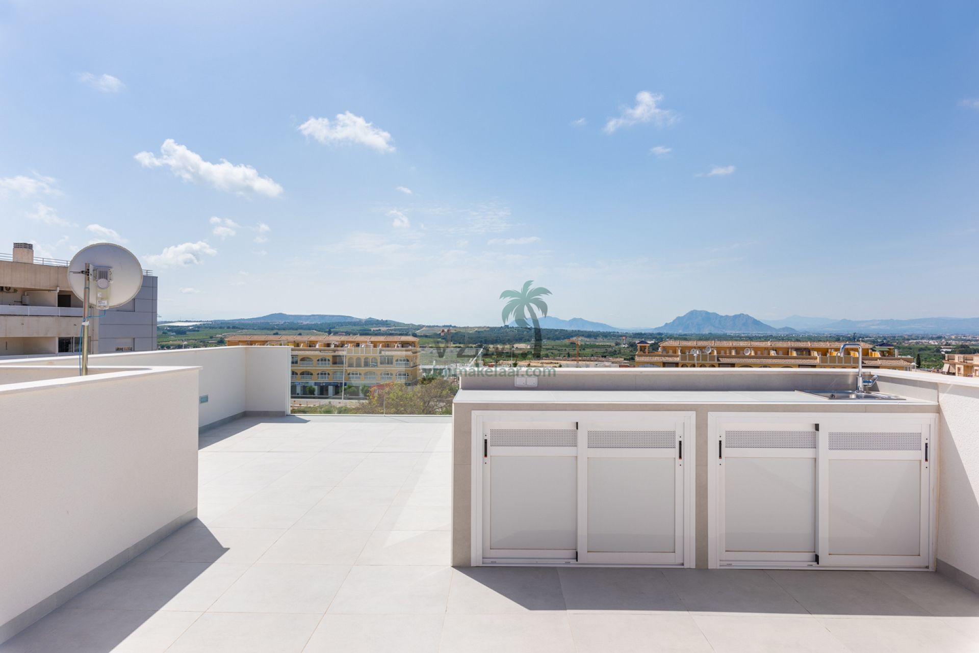 Prachtig afgewerkte vrijstaande villa's met privé zwembad - VZM Makelaar