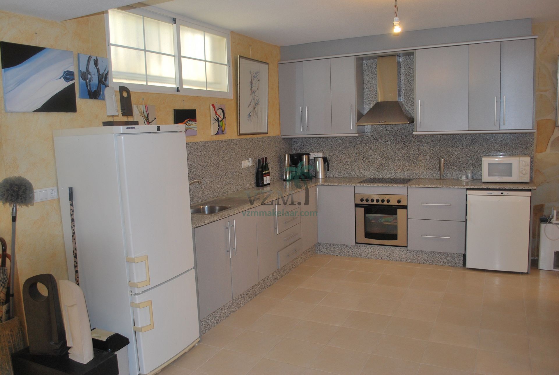 Prachtige ruime Villa op groot perceel - VZM Makelaar