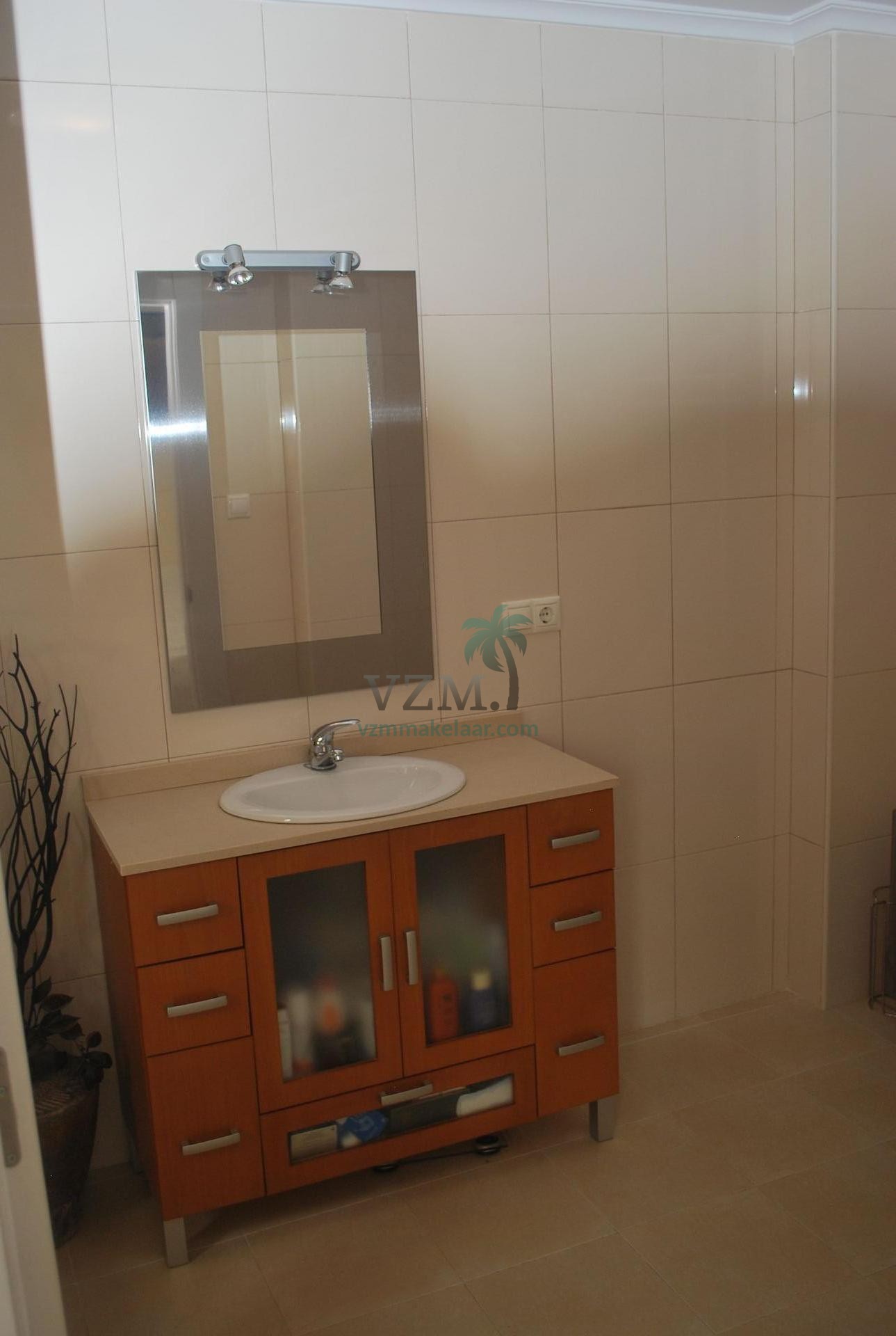 Prachtige ruime Villa op groot perceel - VZM Makelaar