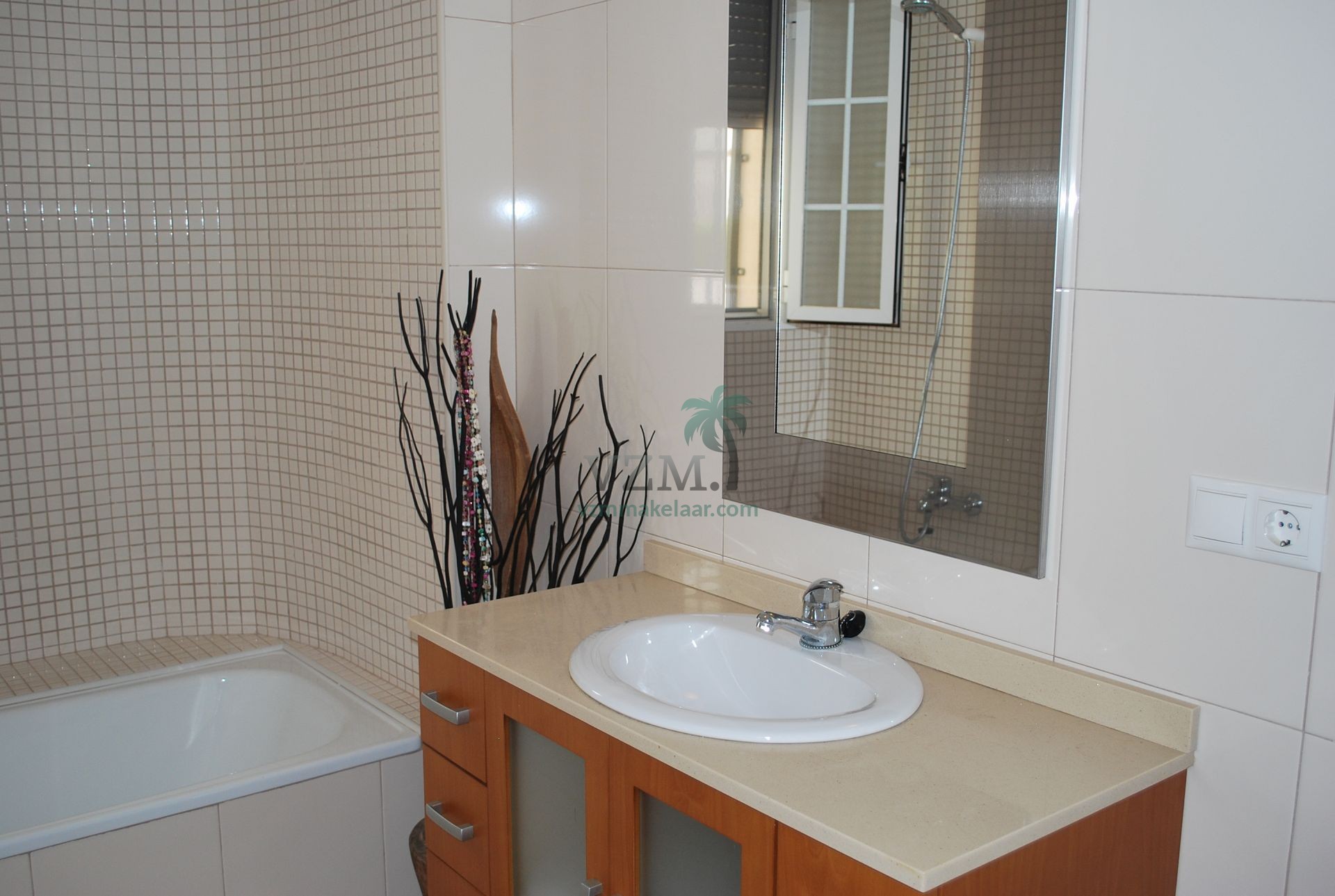 Prachtige ruime Villa op groot perceel - VZM Makelaar