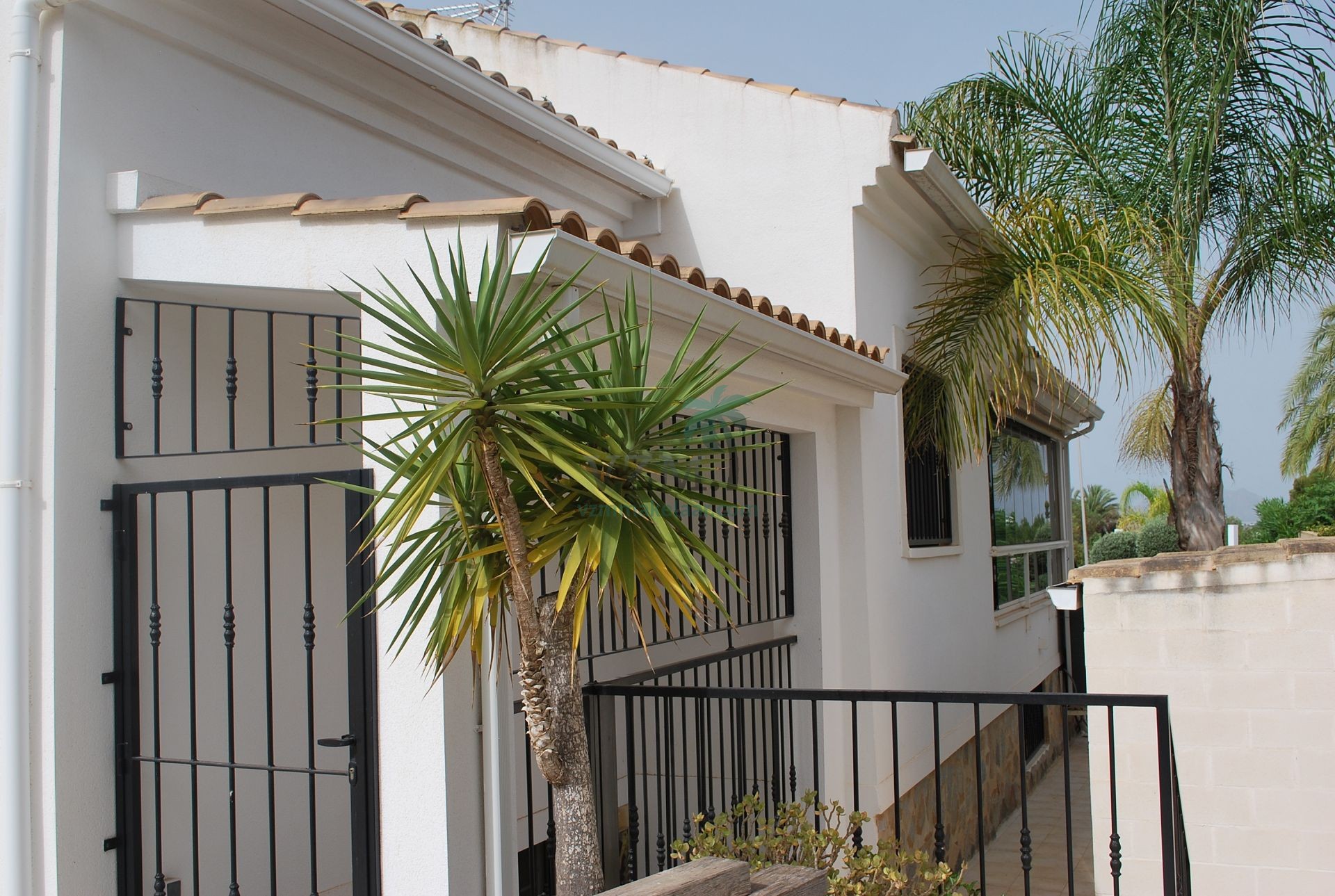 Prachtige ruime Villa op groot perceel - VZM Makelaar