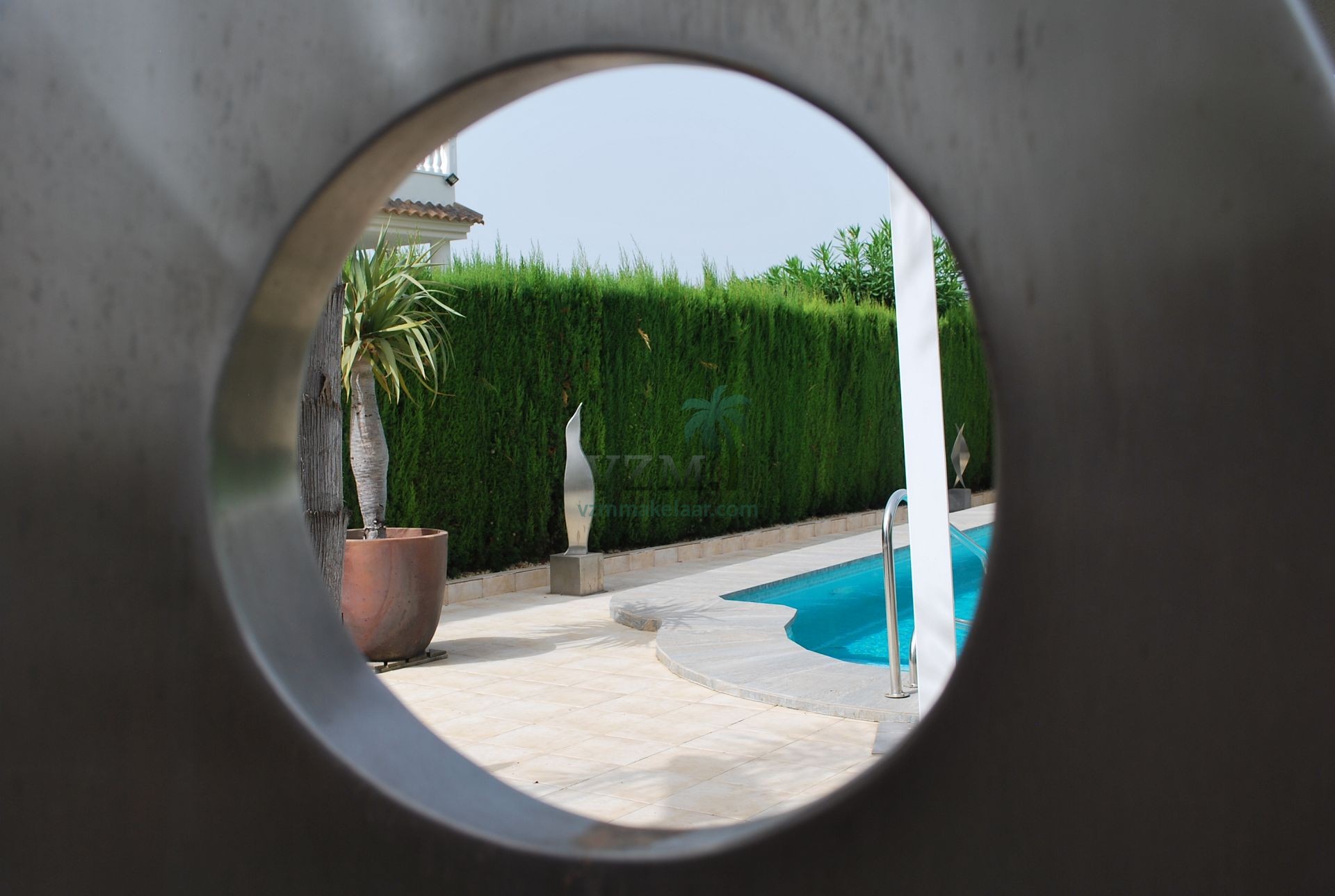 Prachtige ruime Villa op groot perceel - VZM Makelaar