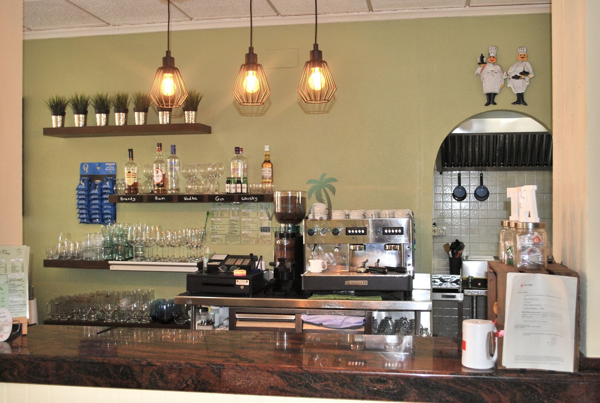 Goed lopend café ter overname aangeboden - VZM Makelaar