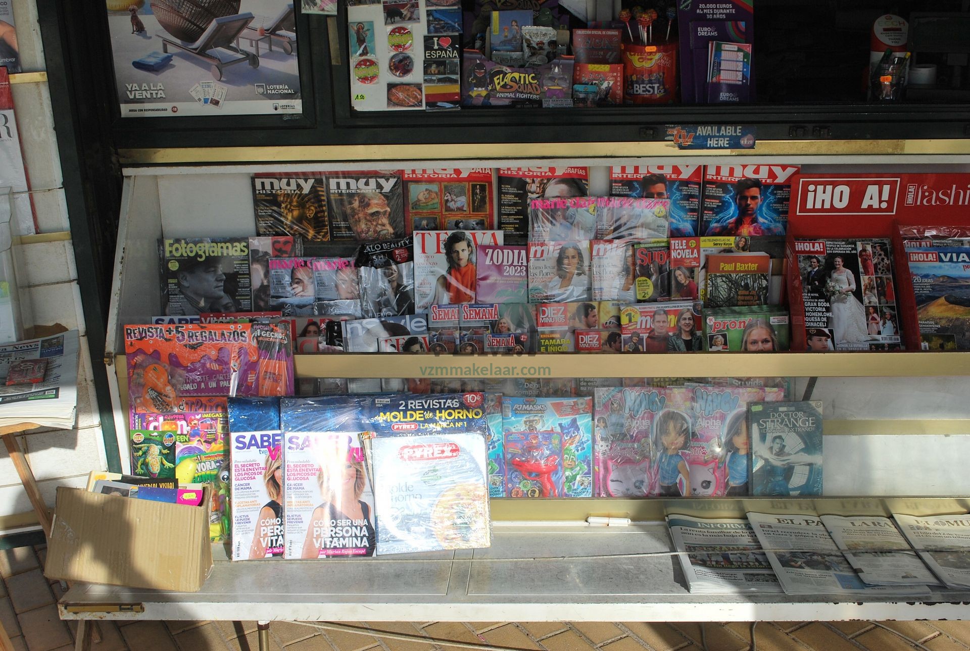 Kiosk, loterijen en staatsposten, Gemengd kantoor - VZM Makelaar