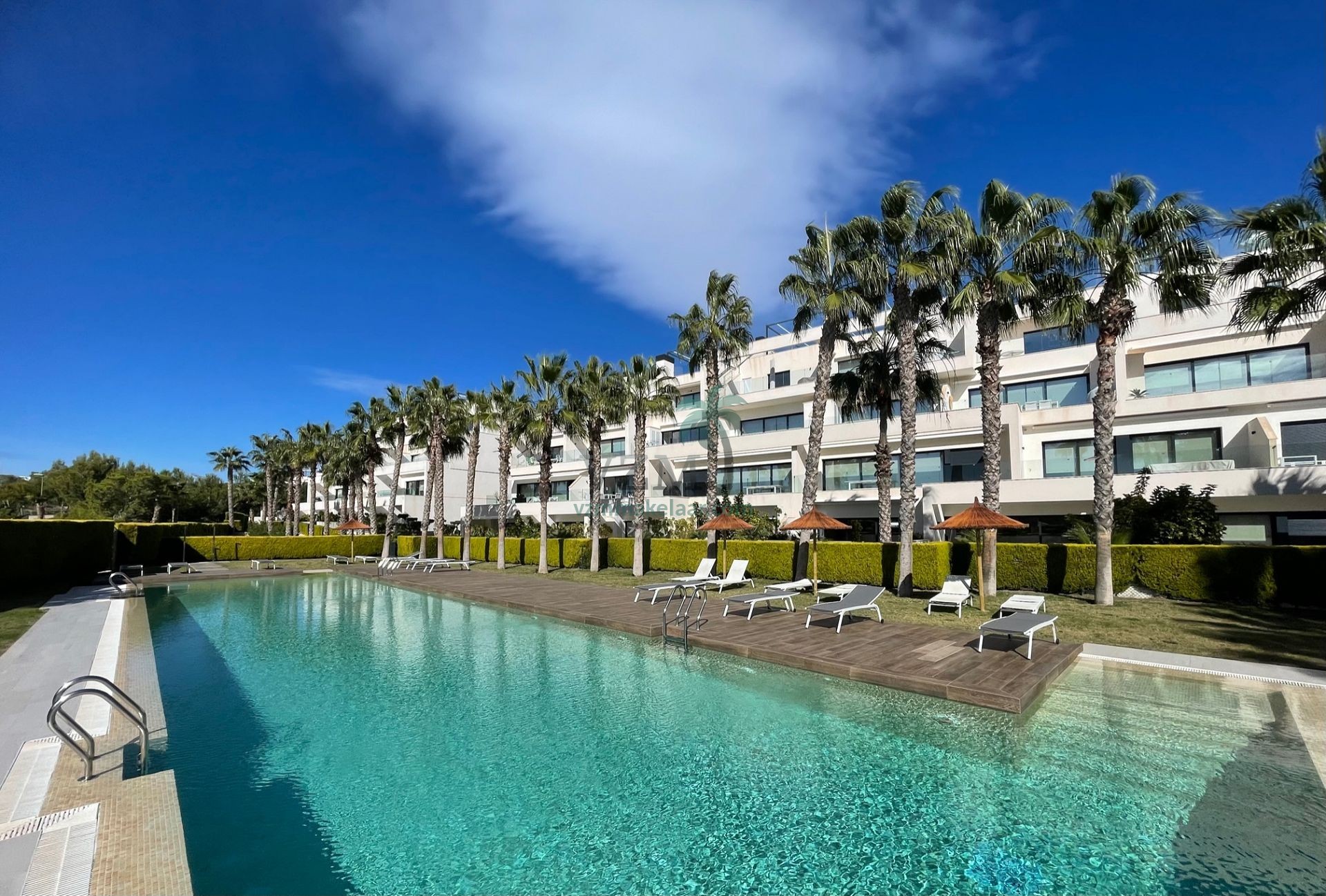 Super Luxe Appartement met Panoramisch uitzicht - VZM Makelaar