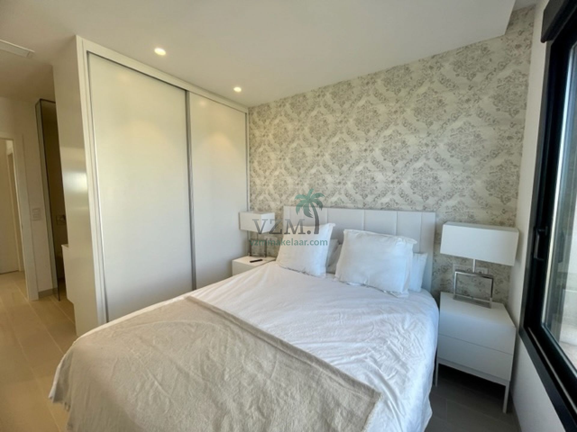 Super Luxe Appartement met Panoramisch uitzicht - VZM Makelaar