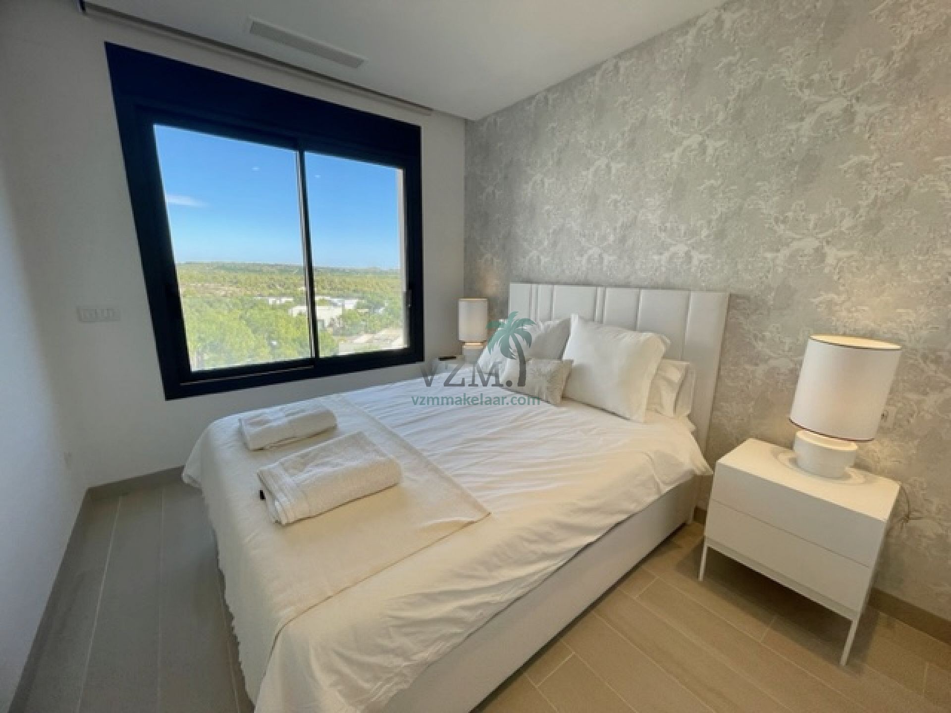 Super Luxe Appartement met Panoramisch uitzicht - VZM Makelaar