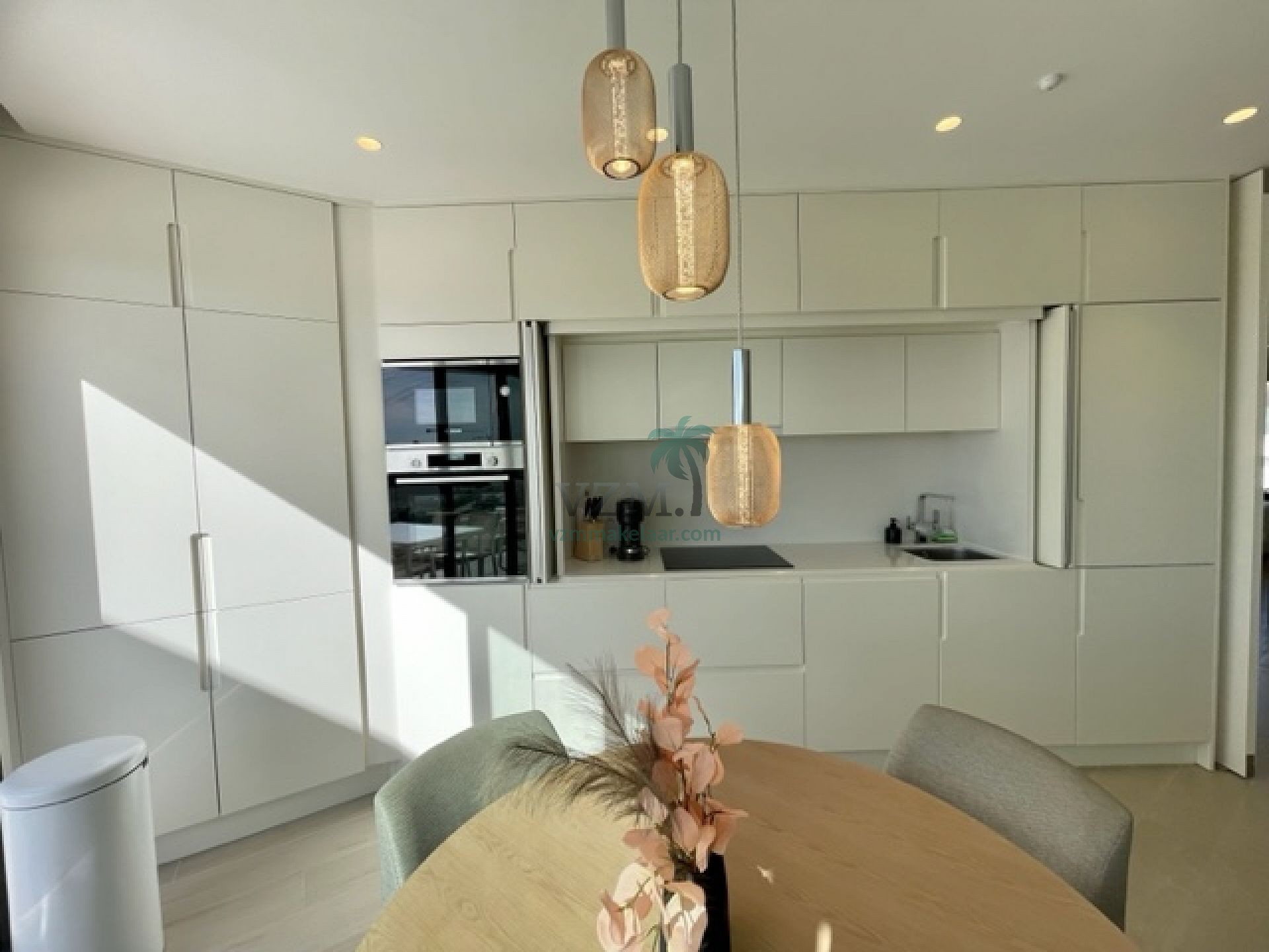 Super Luxe Appartement met Panoramisch uitzicht - VZM Makelaar