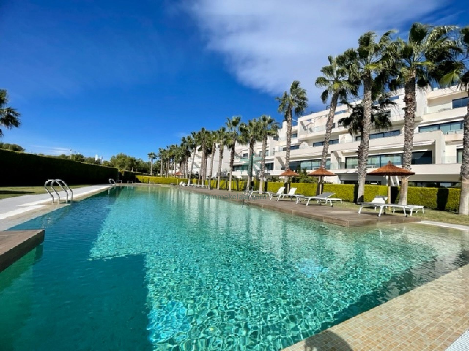 Super Luxe Appartement met Panoramisch uitzicht - VZM Makelaar