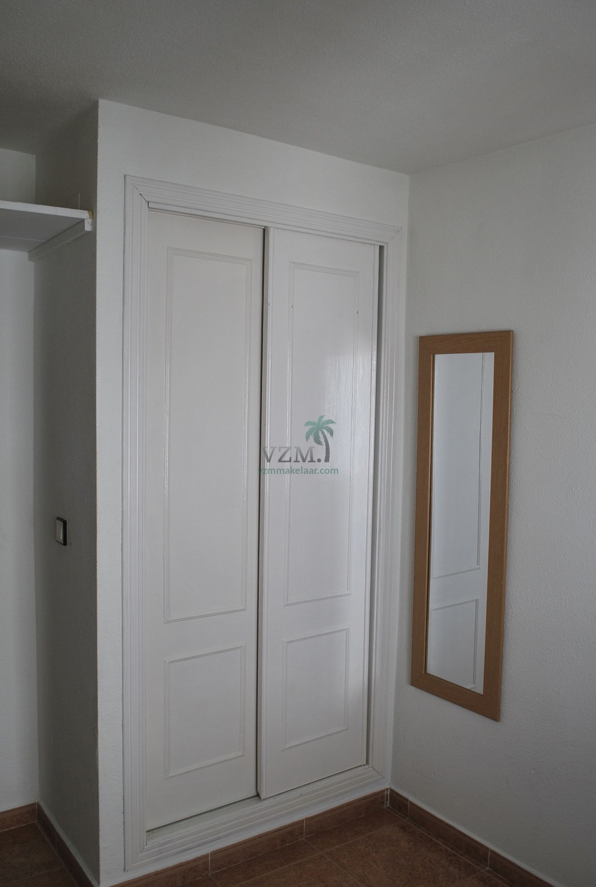 Half vrijstaande woning urbanisatie La Marina - VZM Makelaar