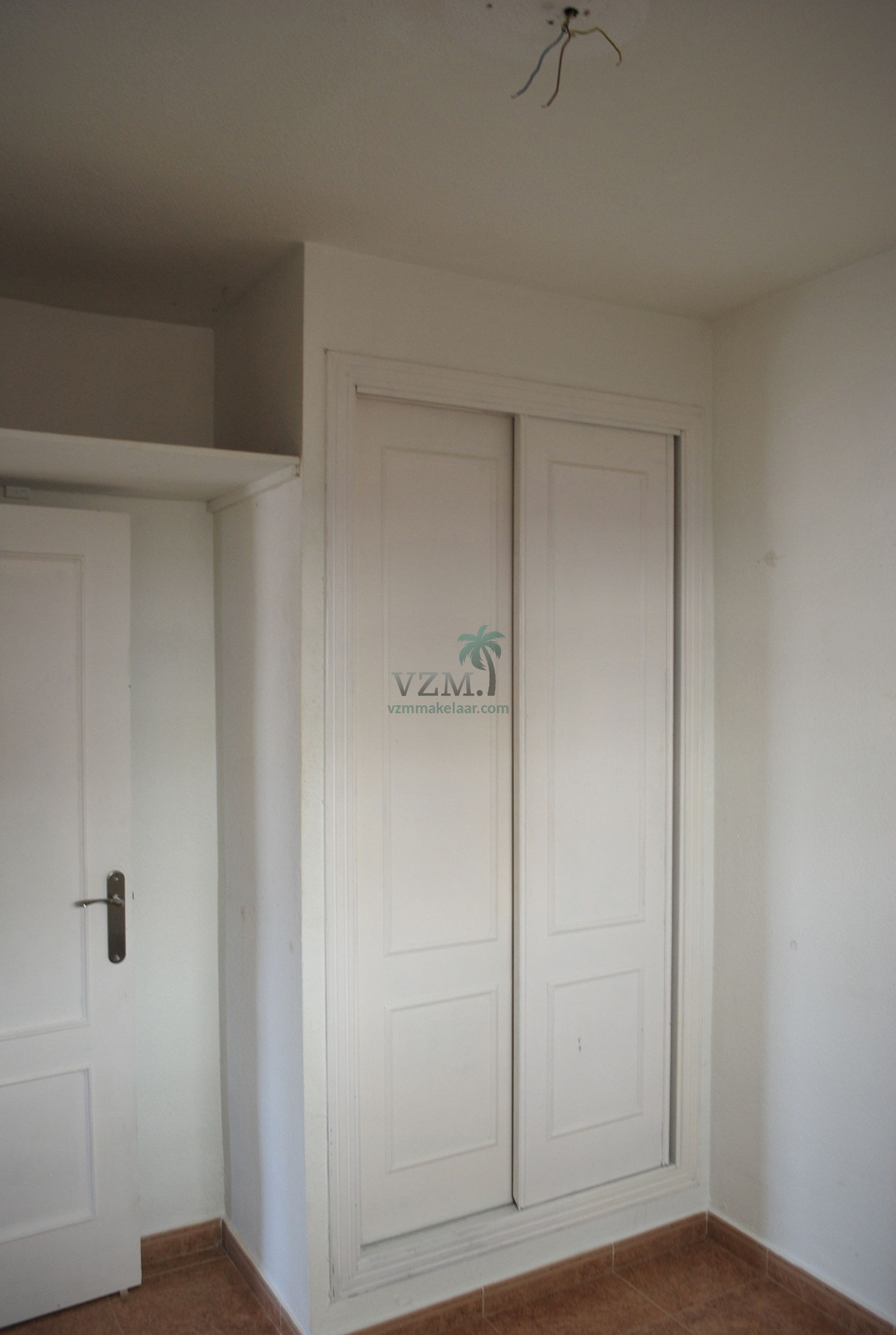 Half vrijstaande woning urbanisatie La Marina - VZM Makelaar