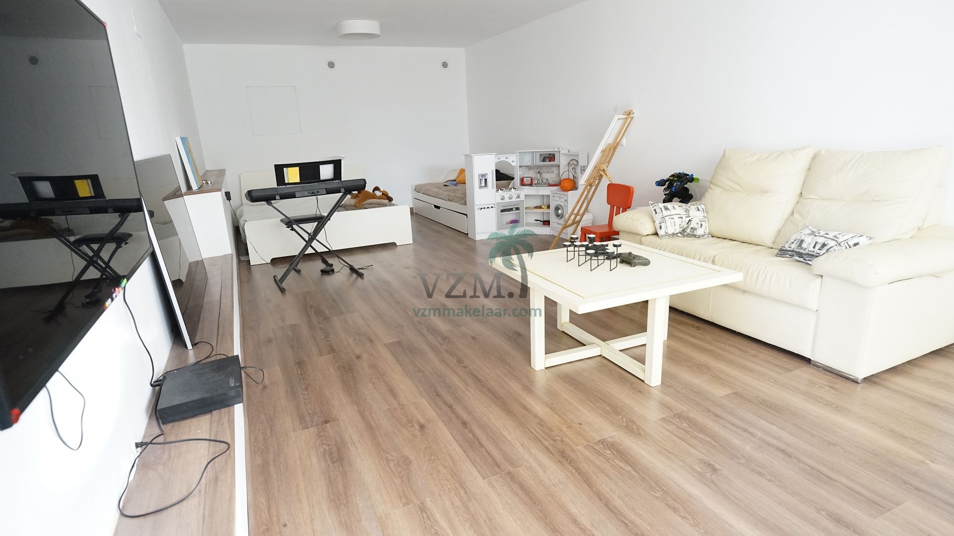 Prachtige villa op groot perceel - VZM Makelaar