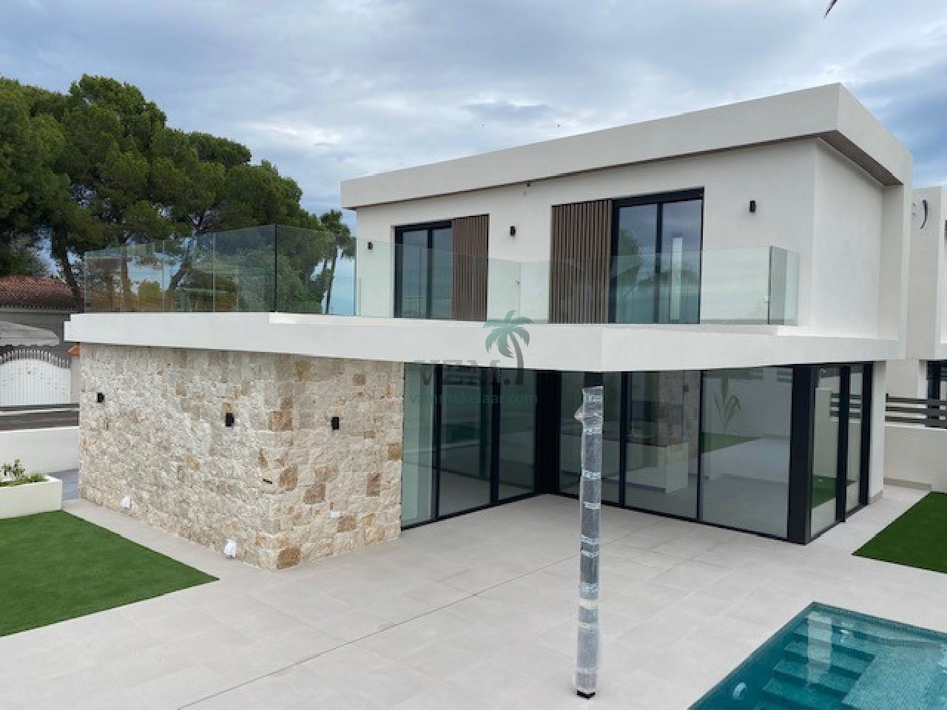 4 Villa's gelegen in Lomas de Cabo Roig - VZM Makelaar
