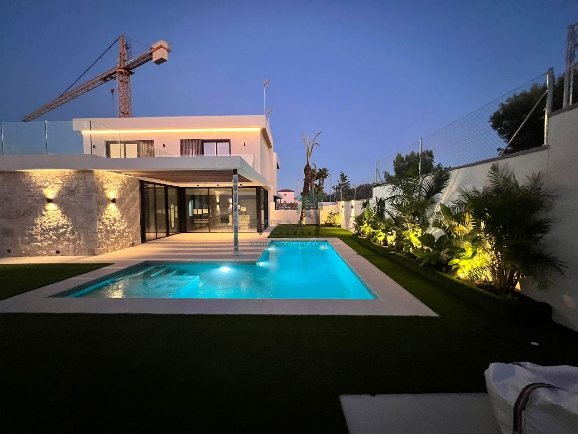 4 Villa's gelegen in Lomas de Cabo Roig - VZM Makelaar