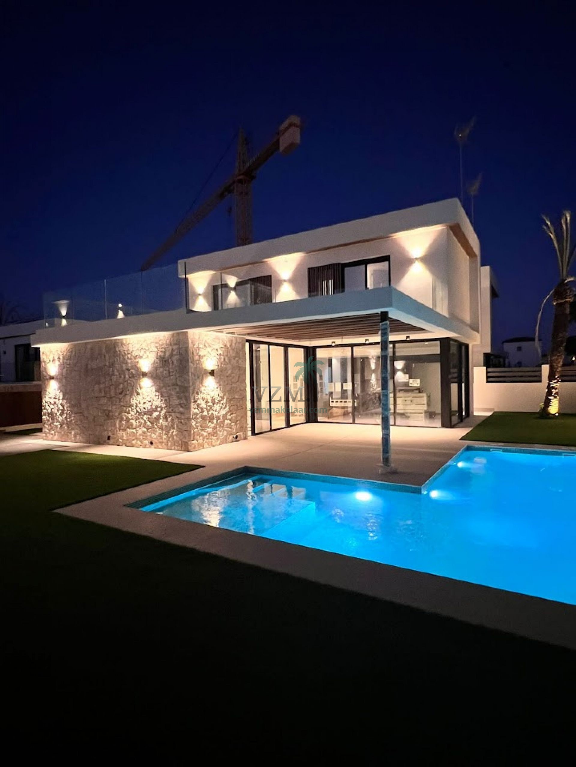 4 Villa's gelegen in Lomas de Cabo Roig - VZM Makelaar