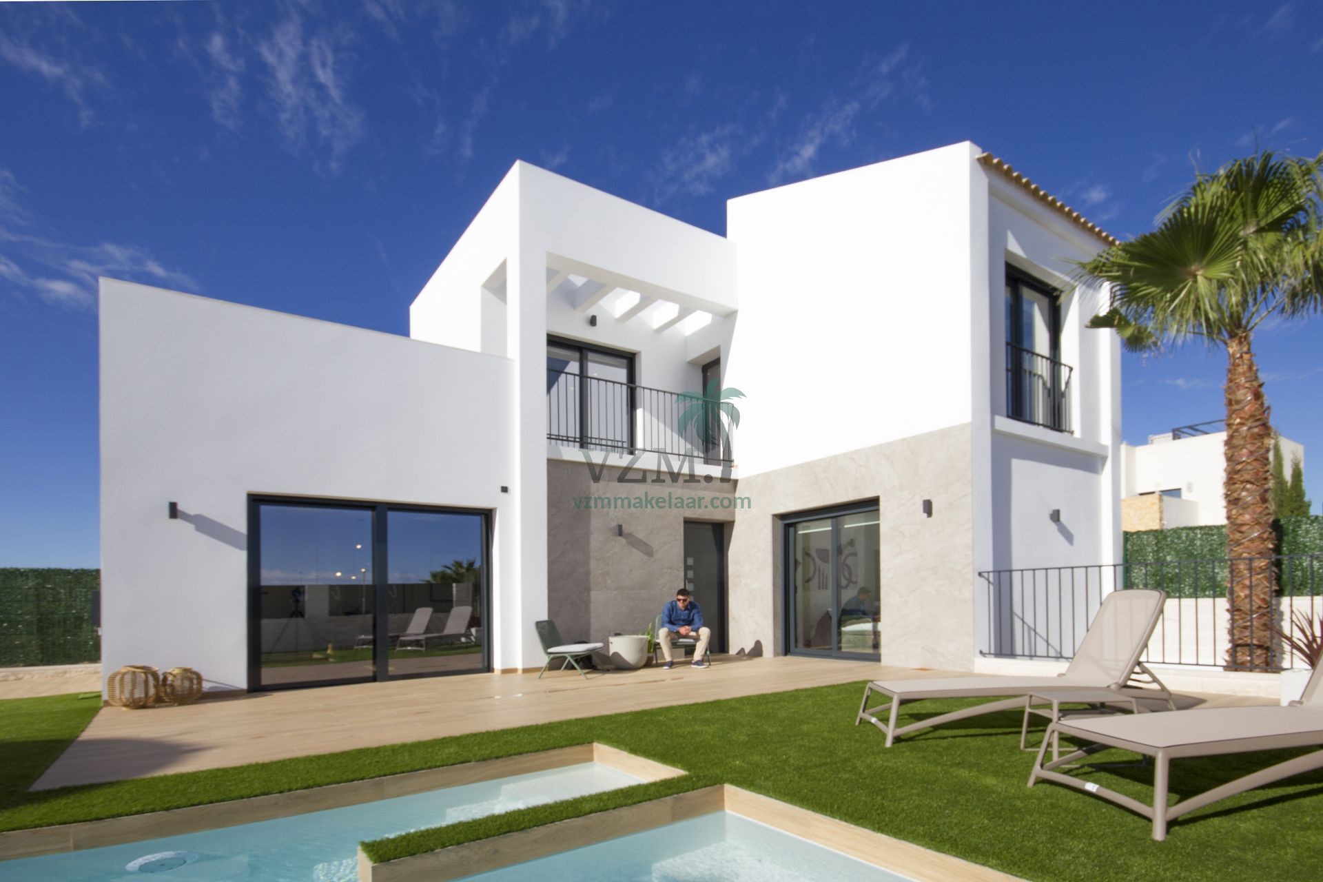 Villa Palma in Ciudad Quesada (Rojales) is een werkelijk geweldig modern mediterraan huis - VZM Makelaar