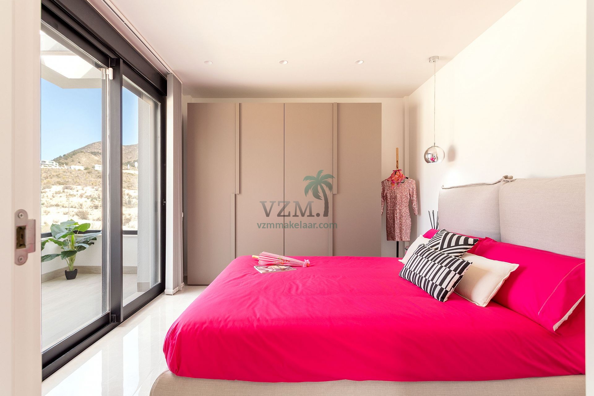 Gloednieuw project van 19 exclusieve villa's op grote percelen - VZM Makelaar